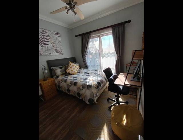 2 BEDROOM TOWNHOUSE TO LET IN CRAIGHALL